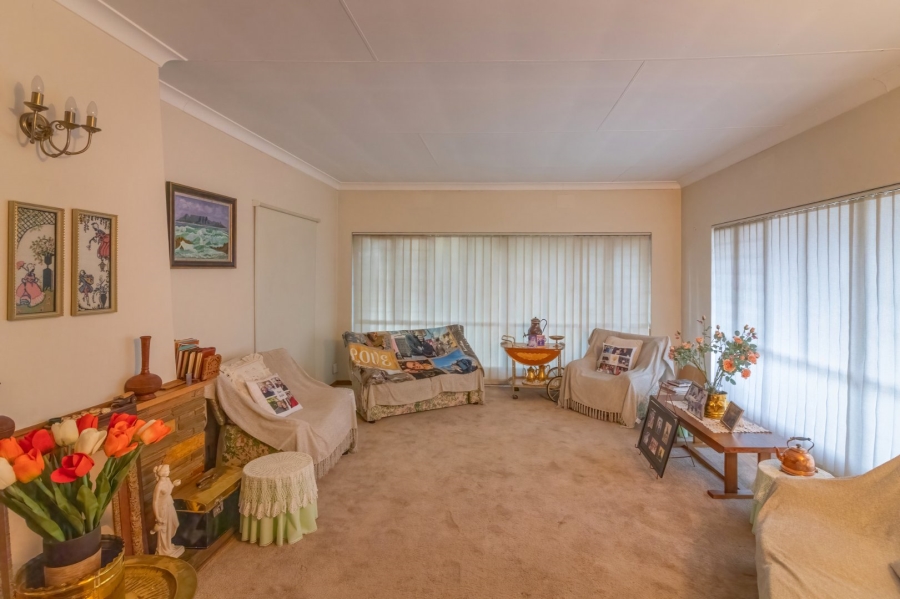 3 Bedroom Property for Sale in Kroonheuwel Free State